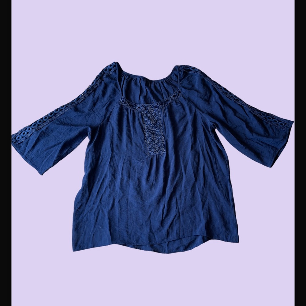 Never worn customised deep blue top from a boutique 💙